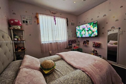 House in Davie, Florida 3 bedrooms, 155.24 sq.m. № 2046300 - photo 17