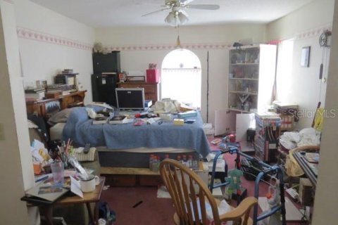 House in Weeki Wachee, Florida 4 bedrooms, 207.64 sq.m. № 1518795 - photo 17