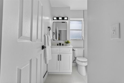 Casa en venta en Spring Hill, Florida, 2 dormitorios, 81.2 m2 № 1903646 - foto 17