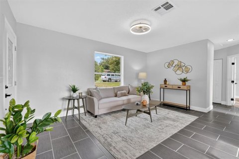 Casa en venta en Spring Hill, Florida, 2 dormitorios, 81.2 m2 № 1903646 - foto 11