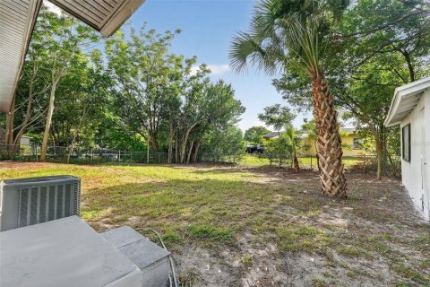 Casa en venta en Spring Hill, Florida, 2 dormitorios, 81.2 m2 № 1903646 - foto 20