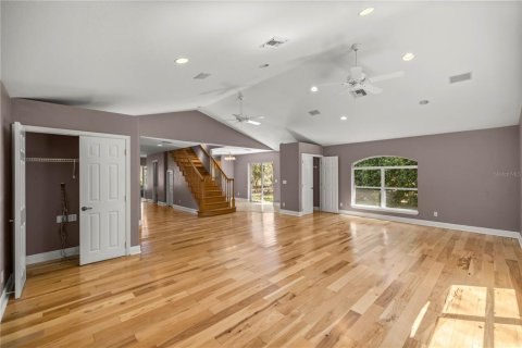 House in Ocala, Florida 4 bedrooms, 285.21 sq.m. № 1539490 - photo 19