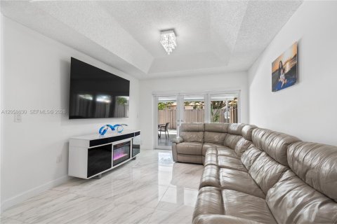 Villa ou maison à louer à Cutler Bay, Floride: 3 chambres, 129.51 m2 № 2168174 - photo 29