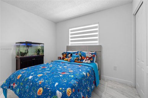 Villa ou maison à louer à Cutler Bay, Floride: 3 chambres, 129.51 m2 № 2168174 - photo 22