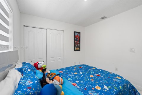 Villa ou maison à louer à Cutler Bay, Floride: 3 chambres, 129.51 m2 № 2168174 - photo 24
