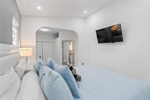 Villa ou maison à louer à Cutler Bay, Floride: 3 chambres, 129.51 m2 № 2168174 - photo 14