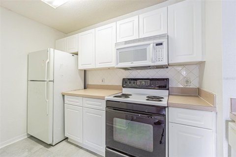 Condominio en alquiler en Tampa, Florida, 2 dormitorios, 100.61 m2 № 1911726 - foto 16