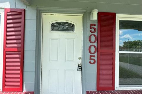 Casa en alquiler en Orlando, Florida, 3 dormitorios, 92.9 m2 № 1919619 - foto 2