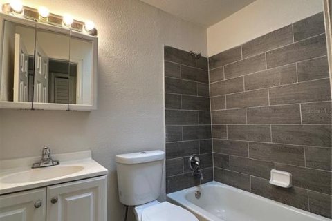 Casa en alquiler en Orlando, Florida, 3 dormitorios, 92.9 m2 № 1919619 - foto 30