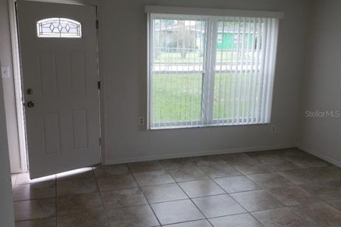 Casa en alquiler en Orlando, Florida, 3 dormitorios, 92.9 m2 № 1919619 - foto 3
