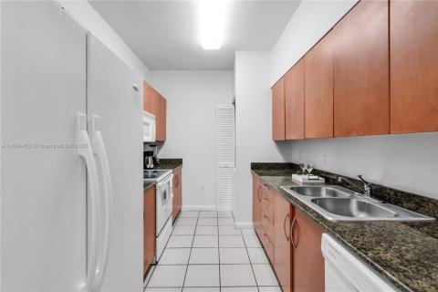 Condominio en venta en Miami, Florida, 2 dormitorios, 109.9 m2 № 1871614 - foto 26
