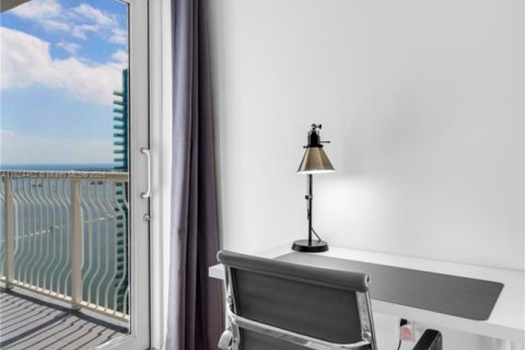 Condominio en venta en Miami, Florida, 2 dormitorios, 109.9 m2 № 1871614 - foto 24