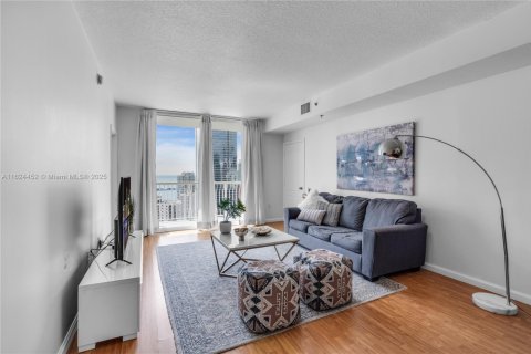 Condominio en venta en Miami, Florida, 2 dormitorios, 109.9 m2 № 1871614 - foto 9
