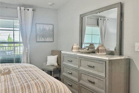 Copropriété à louer à Lakewood Ranch, Floride: 2 chambres, 126.9 m2 № 2313182 - photo 6