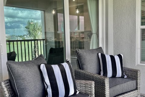 Copropriété à louer à Lakewood Ranch, Floride: 2 chambres, 126.9 m2 № 2313182 - photo 9