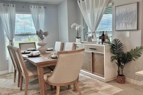 Copropriété à louer à Lakewood Ranch, Floride: 2 chambres, 126.9 m2 № 2313182 - photo 3