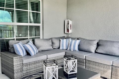 Copropriété à louer à Lakewood Ranch, Floride: 2 chambres, 126.9 m2 № 2313182 - photo 7