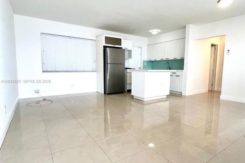 Casa en Hollywood, Florida 1 dormitorio № 2077995