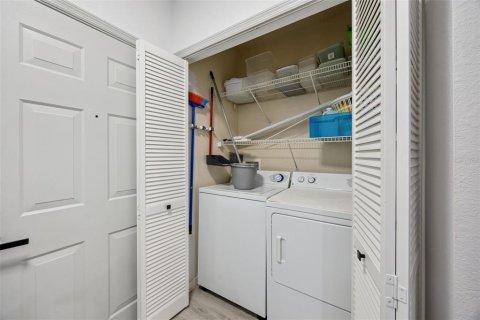 Condo in Orlando, Florida, 2 bedrooms № 2122503 - photo 21