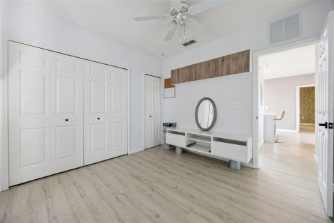 Condo in Orlando, Florida, 2 bedrooms № 2122503 - photo 19