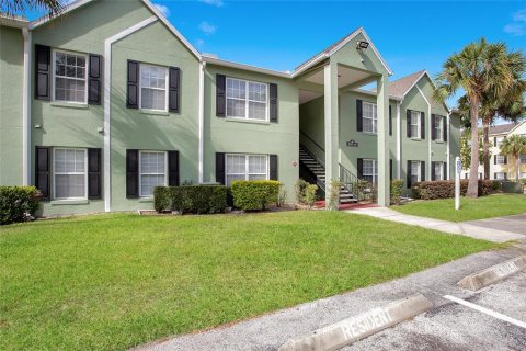 Condominio en venta en Orlando, Florida, 3 dormitorios, 92.25 m2 № 1781419 - foto 1