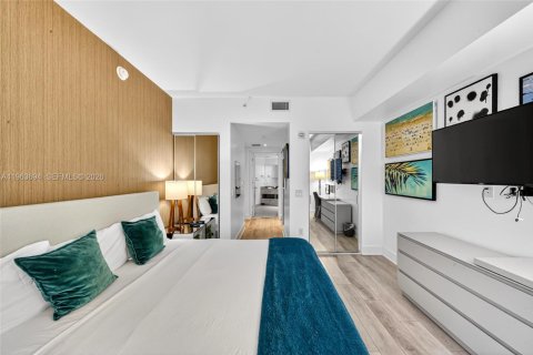 Copropriété à vendre à Hollywood, Floride: 2 chambres, 105.54 m2 № 2081040 - photo 16