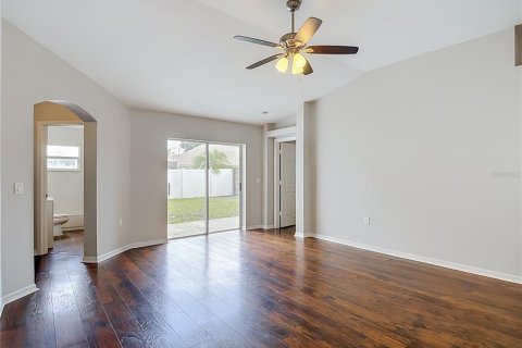 House in Brandon, Florida 3 bedrooms, 163.42 sq.m. № 2206629 - photo 20