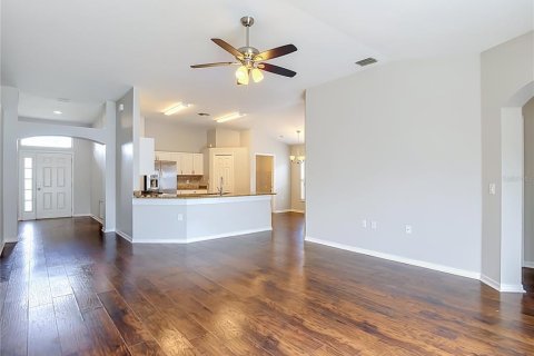 House in Brandon, Florida 3 bedrooms, 163.42 sq.m. № 2206629 - photo 23