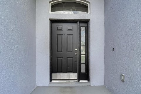 House in Brandon, Florida 3 bedrooms, 163.42 sq.m. № 2206629 - photo 5