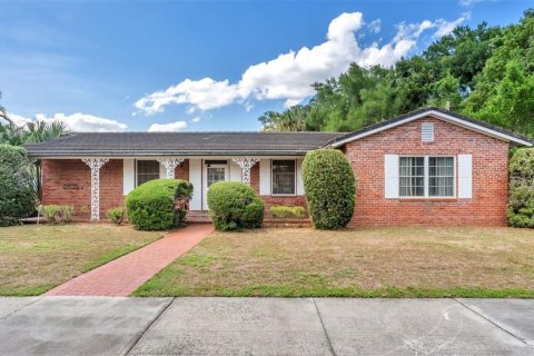 Propiedad comercial en Bartow, Florida 194.35 m2 № 2099889