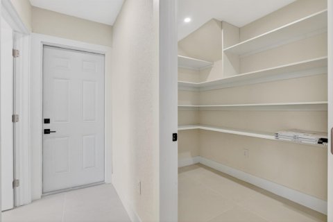 Villa ou maison à vendre à Boca Raton, Floride: 5 chambres, 269.88 m2 № 2186506 - photo 21