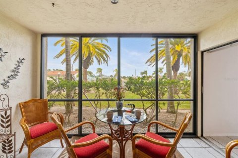 Copropriété à louer à Englewood, Floride: 2 chambres, 97.55 m2 № 1720514 - photo 16