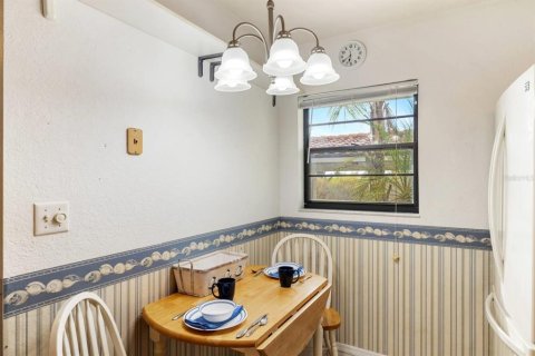 Copropriété à louer à Englewood, Floride: 2 chambres, 97.55 m2 № 1720514 - photo 9
