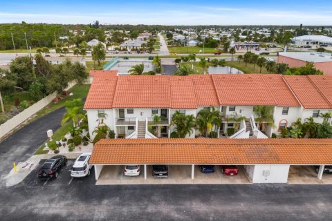 Copropriété à louer à Englewood, Floride: 2 chambres, 97.55 m2 № 1720514 - photo 3
