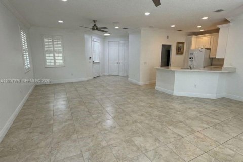 Снять в аренду виллу или дом в Юпитер, Флорида 3 спальни, 187.85м2, № 2065397 - фото 4