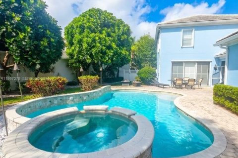 Снять в аренду виллу или дом в Юпитер, Флорида 3 спальни, 187.85м2, № 2065397 - фото 3