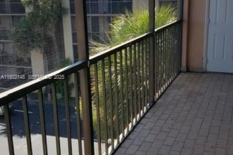 Condominio en venta en Miami, Florida, 2 dormitorios, 95.69 m2 № 2035516 - foto 5