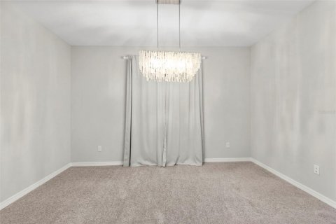 House in Wesley Chapel, Florida 3 bedrooms, 242.1 sq.m. № 1893887 - photo 22