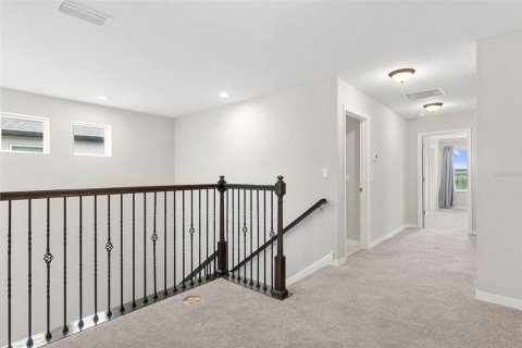 House in Wesley Chapel, Florida 3 bedrooms, 242.1 sq.m. № 1893887 - photo 29