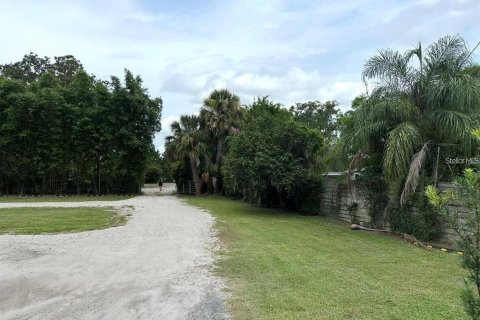 Commercial property in Orlando, Florida 183.02 sq.m. № 2208734 - photo 8