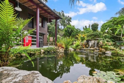 Commercial property in Orlando, Florida 183.02 sq.m. № 2208734 - photo 23