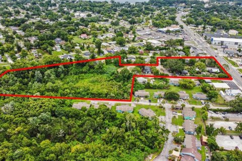 Commercial property in Orlando, Florida 183.02 sq.m. № 2208734