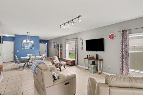 Casa en venta en Wimauma, Florida, 4 dormitorios, 197.6 m2 № 2356688 - foto 4