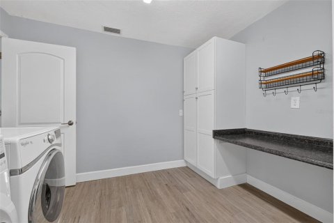 Casa en venta en Saint Petersburg, Florida, 3 dormitorios, 151.15 m2 № 2386727 - foto 15