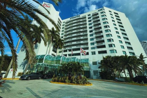 Отель, гостиница в Форт-Лодердейл, Флорида 1 спальня, 43.66м2 № 2012787