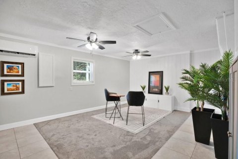Villa ou maison à vendre à Deltona, Floride: 4 chambres, 175.31 m2 № 2396145 - photo 25