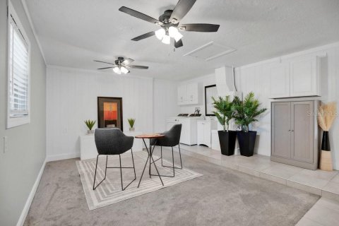 Villa ou maison à vendre à Deltona, Floride: 4 chambres, 175.31 m2 № 2396145 - photo 26