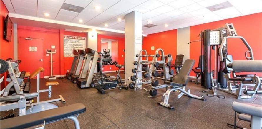 Condominio en Fort Lauderdale, Florida, 1 dormitorio № 968060