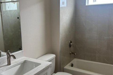 Купить виллу или дом в Тарпон-Спрингс, Флорида 4 комнаты, 178.93м2, № 1835432 - фото 10