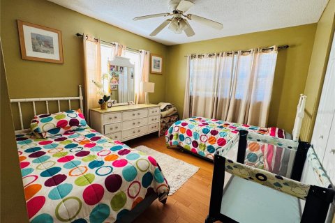 House in Dundee, Florida 3 bedrooms, 112.23 sq.m. № 1722581 - photo 14